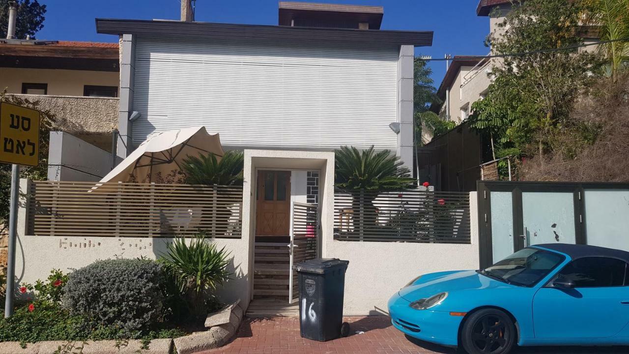 Villa Liraz suits à Rishon Leziyyon Extérieur photo